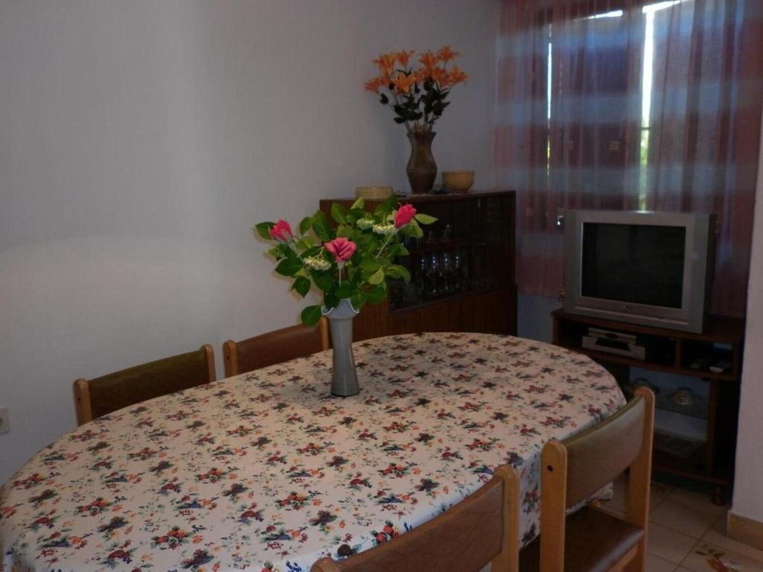Tonia Apartment *